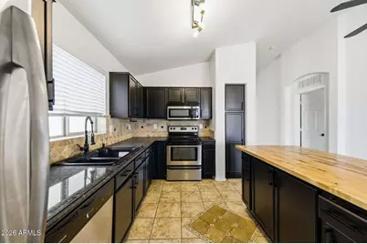 23742 N Wilderness Way, Florence, AZ 85132 - Photo 14