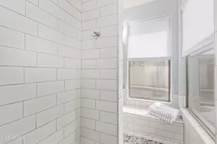 6819 E Paradise Ln, Scottsdale, AZ 85254 - Photo 28