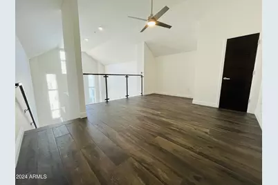 215 E McKinley Street #402, Phoenix, AZ 85004 - Photo 6