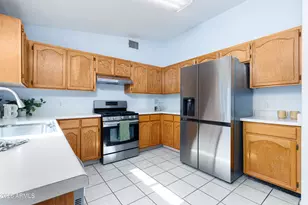 1460 Cottonwood Dr, Sierra Vista, AZ 85635 - Photo 10