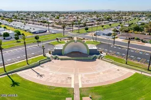 10004 W Pleasant Valley Rd, Sun City, AZ 85351 - Photo 54