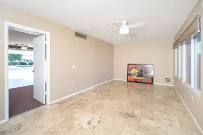 10004 W Pleasant Valley Road, Sun City, AZ 85351 - Photo 20