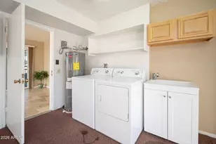 10004 W Pleasant Valley Rd, Sun City, AZ 85351 - Photo 36