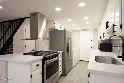 5002 E Hazel Drive #2, Phoenix, AZ 85044 - Photo 8