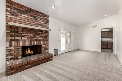 2205 E El Moro Avenue, Mesa, AZ 85204 - Photo 4