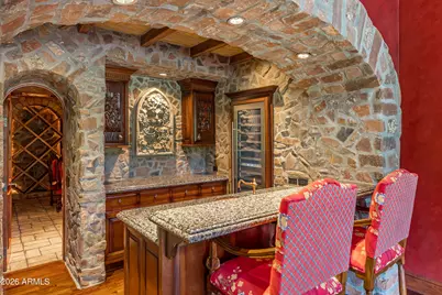 8353 N 58th Place, Paradise Valley, AZ 85253 - Photo 10