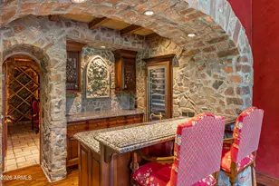 8353 N 58th Pl, Paradise Valley, AZ 85253 - Photo 10