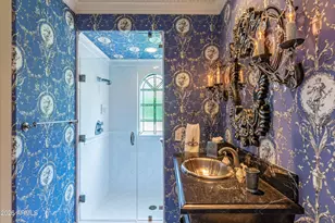 8353 N 58th Pl, Paradise Valley, AZ 85253 - Photo 46