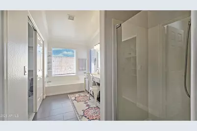 13888 W Wilshire Drive, Goodyear, AZ 85395 - Photo 24