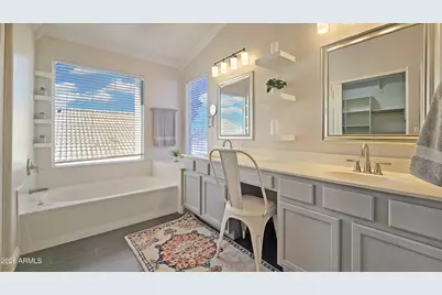 13888 W Wilshire Drive, Goodyear, AZ 85395 - Photo 26