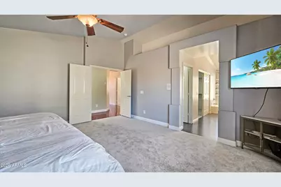 13888 W Wilshire Drive, Goodyear, AZ 85395 - Photo 22