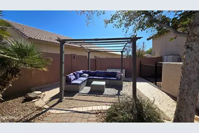 13888 W Wilshire Drive, Goodyear, AZ 85395 - Photo 46