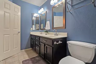 13888 W Wilshire Dr, Goodyear, AZ 85395 - Photo 34