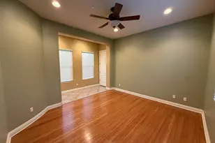 21807 N 37th St, Phoenix, AZ 85050 - Photo 6