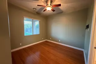 21807 N 37th St, Phoenix, AZ 85050 - Photo 20