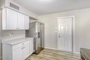 864 N 62nd St, Mesa, AZ 85205 - Photo 14