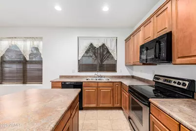 8432 W Palo Verde Avenue, Peoria, AZ 85345 - Photo 8