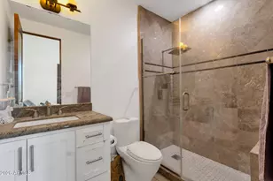 7320 E Sweetwater Ave, Scottsdale, AZ 85260 - Photo 18