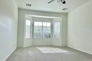 1057 E Sourwood Dr, Gilbert, AZ 85298 - Photo 8