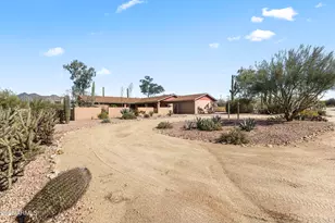 6522 E Lonesome Trail, Cave Creek, AZ 85331 - Photo 2