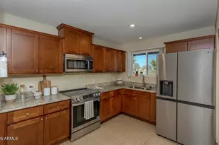 11633 N 107th Ave, Sun City, AZ 85351 - Photo 8