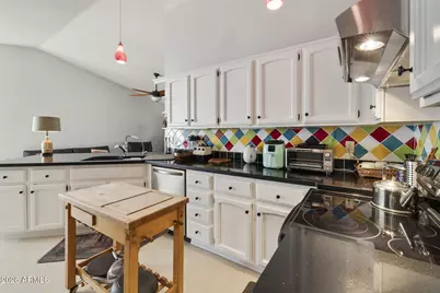 25222 S Buttonwood Drive, Sun Lakes, AZ 85248 - Photo 12