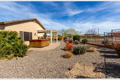 26057 W Sequoia Drive, Buckeye, AZ 85396 - Photo 28