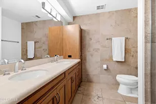 7137 E Rancho Vista Dr, Scottsdale, AZ 85251 - Photo 12