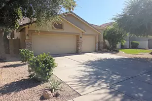 3861 E Aspen Way, Gilbert, AZ 85234 - Photo 2
