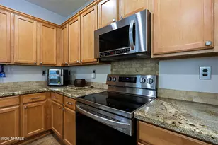 39521 N Laurel Valley Ct, Anthem, AZ 85086 - Photo 12