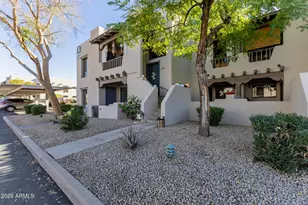 7300 N Dreamy Draw Dr, Phoenix, AZ 85020 - Photo 2