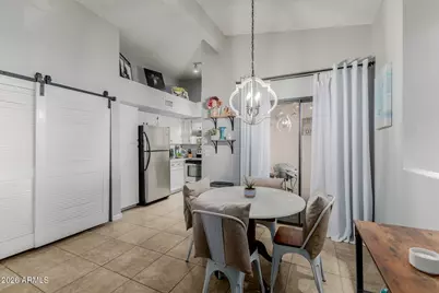 7300 N Dreamy Draw Drive #208, Phoenix, AZ 85020 - Photo 12