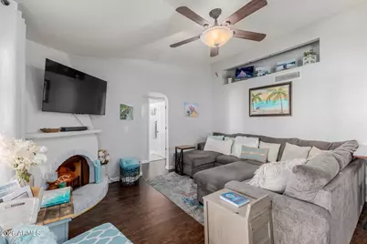 7300 N Dreamy Draw Drive #208, Phoenix, AZ 85020 - Photo 8