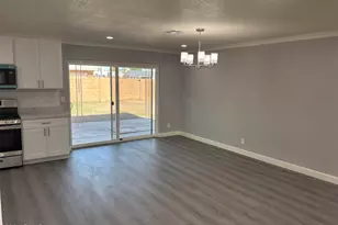 3902 W McLellan Blvd, Phoenix, AZ 85019 - Photo 12