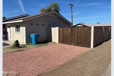 3902 W McLellan Boulevard, Phoenix, AZ 85019 - Photo 36