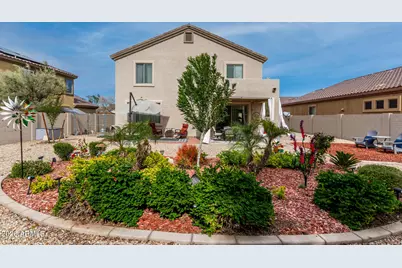 18277 W Estes Way, Goodyear, AZ 85338 - Photo 32