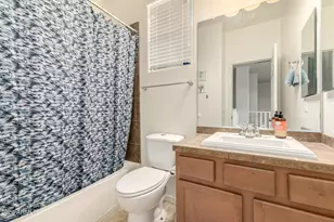 20261 W Desert Bloom St, Buckeye, AZ 85326 - Photo 32