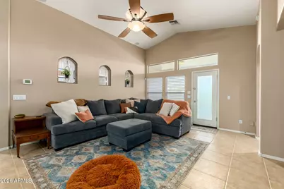 3458 E Fairview Street, Gilbert, AZ 85295 - Photo 8