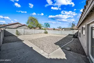 10550 W Via Del Sol Ave, Peoria, AZ 85383 - Photo 20