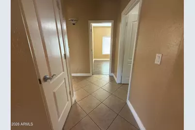 7157 W Globe Avenue, Phoenix, AZ 85043 - Photo 10