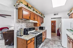 12801 N Lake Dr, Sun City, AZ 85351 - Photo 16