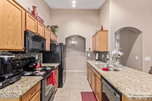 1073 E Taylor Trail, San Tan Valley, AZ 85143 - Photo 10