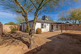 1743 W Verde Ln, Phoenix, AZ 85015 - Photo 6