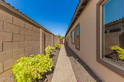 12481 W Milton Drive, Peoria, AZ 85383 - Photo 56