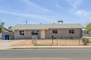 8445 S 7th Ave, Phoenix, AZ 85041 - Photo 1