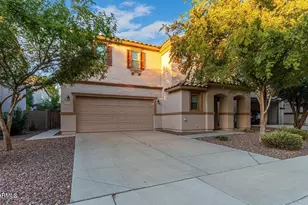 1174 E Canyon Creek Dr, Gilbert, AZ 85295 - Photo 1