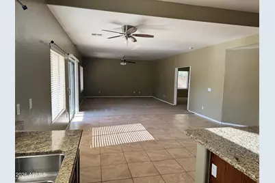 1733 E Primera Drive, Casa Grande, AZ 85122 - Photo 12