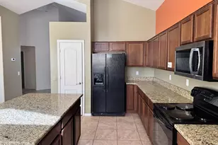 1733 E Primera Dr, Casa Grande, AZ 85122 - Photo 4