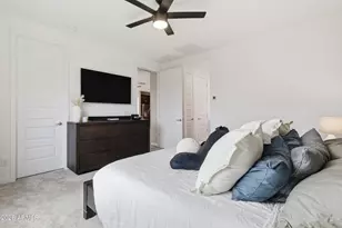 2323 W Grenadine Rd, Phoenix, AZ 85041 - Photo 16