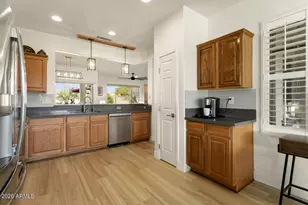 20852 N Canyon Whisper Dr, Surprise, AZ 85387 - Photo 16